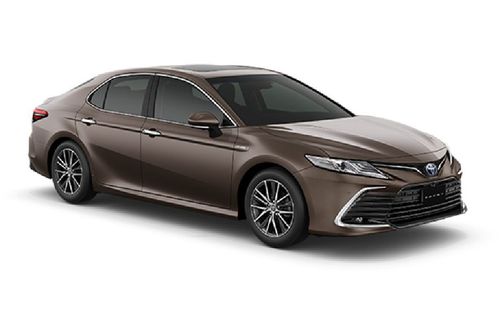 Old 2017 Toyota Camry 2019 2.5G