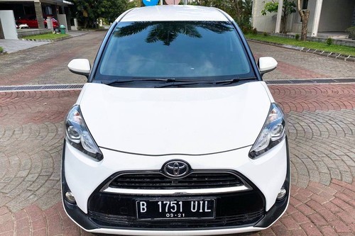 Used 2016 Toyota Calya G AT