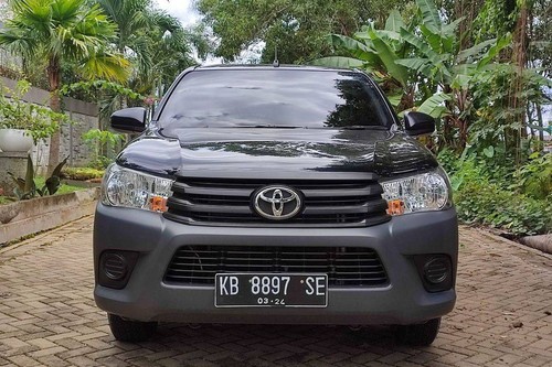 Used 2019 Toyota Hilux 2.4L DSL Single Cab 4x2 MT