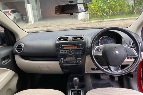 2015 Mitsubishi Mirage GLS bekas