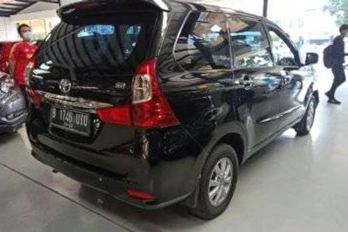Beli mobil bekas