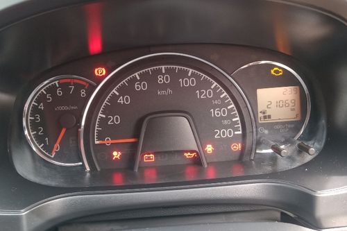 2017 Daihatsu Ayla 1.2 R MT DELUXE bekas
