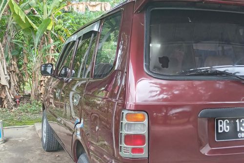 2022 Toyota Kijang Innova J  BISNIS BENSIN tua