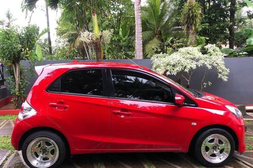 Old 2014 Honda Brio Satya S