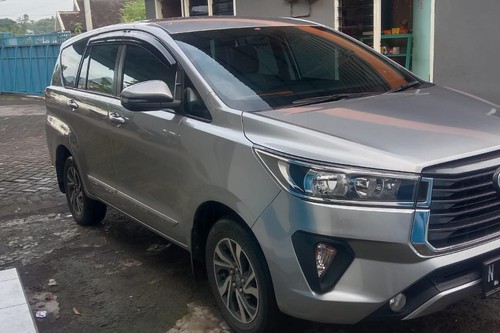 2020 Toyota Kijang Innova G A/T Diesel bekas
