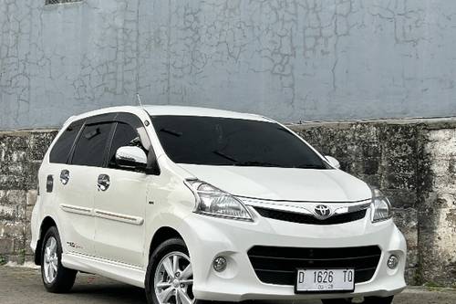 2013 Toyota Avanza Veloz  1.5 AT bekas