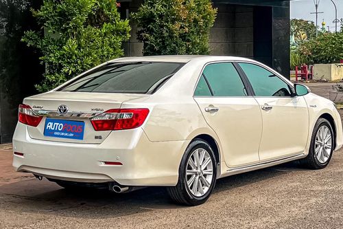 Dijual 2014 Toyota Camry 2.5L AT bekas