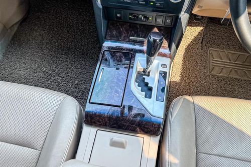 2014 Toyota Camry 2.5L AT bekas