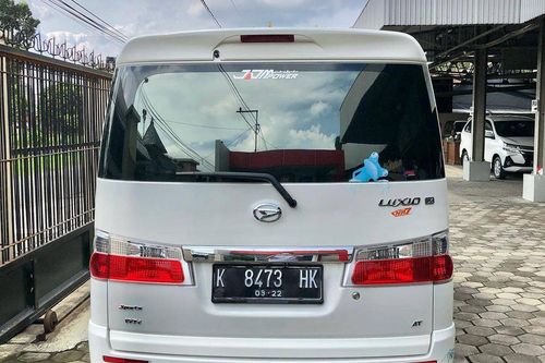 2017 Daihatsu Luxio 1.5L X AT STD tua