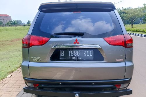 Beli mobil bekas