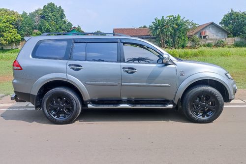 Dijual 2015 Mitsubishi Pajero Sport Dakar AT 4x2 bekas