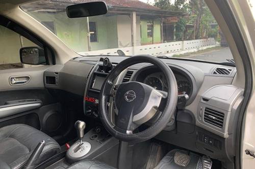 2008 Nissan X Trail XT 2.5L AT bekas