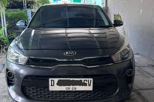 2017 Kia Rio  AT bekas