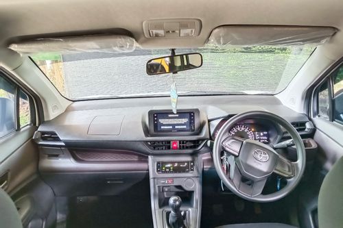 Old 2023 Toyota Avanza 1.3E MT