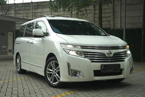 Used 2013 Nissan Elgrand 3.5L V6