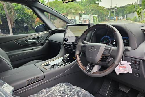 2023 Toyota Alphard Hybrid 2.5 HV