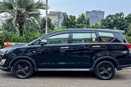 2020 Toyota Innova BENSIN V 2.0 AT bekas