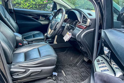 2020 Toyota Innova BENSIN V 2.0 AT bekas