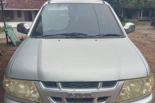 2008 Isuzu Panther LM SMART TURBO 2.5L MT