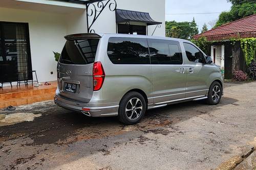 2020 Hyundai H1 2.5L CRDi Royale