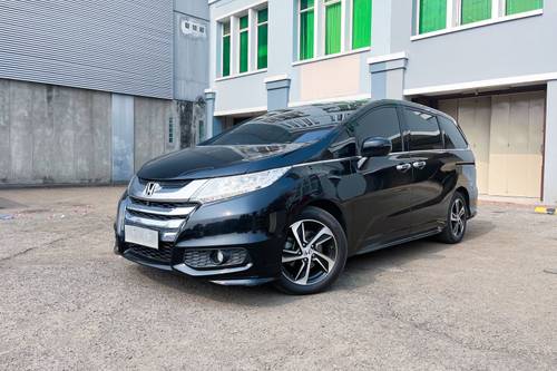 2014 Honda Odyssey  2.4L Prestige bekas