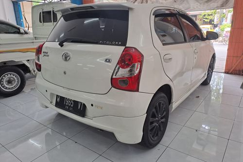 Dijual 2015 Toyota Etios Valco G M/T bekas