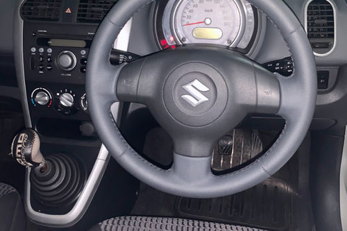 Second hand 2014 Suzuki Splash GL MT 