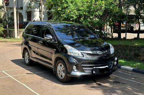 2014 Toyota Avanza Veloz  1.5 AT
