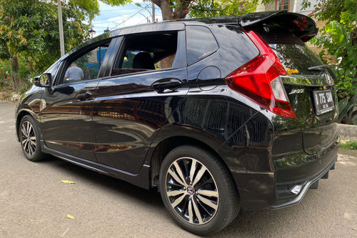 Dijual 2018 Honda Jazz RS CVT bekas