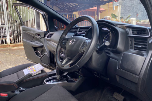 2018 Honda Jazz RS CVT bekas
