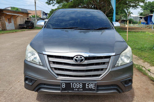 2015 Toyota Kijang Innova 2.0 E MT
