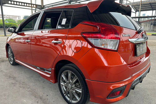 Dijual 2014 Toyota Yaris 1.5 S CVT TRD bekas