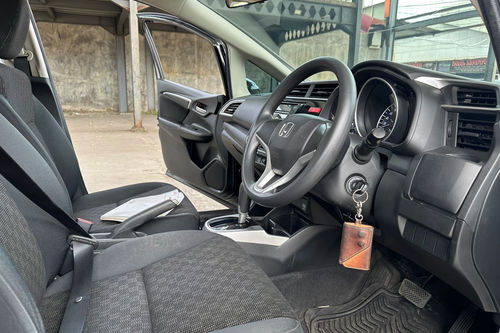 2016 Honda Jazz S CVT bekas