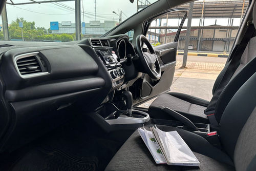 2016 Honda Jazz S CVT bekas