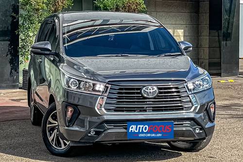 2021 Toyota Kijang Innova 2.0 V AT bekas