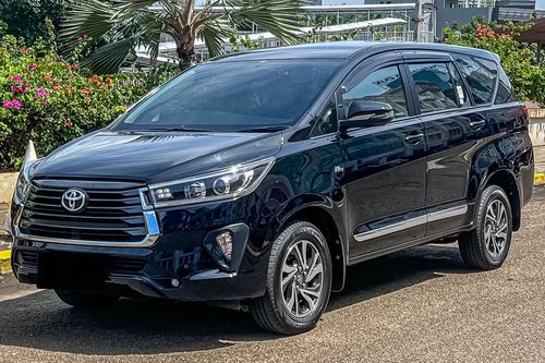 2022 Toyota Kijang Innova 2.0 V AT tua