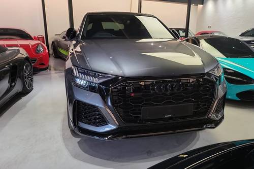 2021 Audi Q8 RS 3.0L bekas