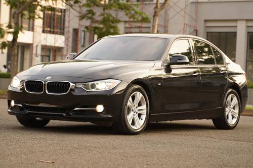 2014 BMW 3 Series Sedan 320i Sport bekas