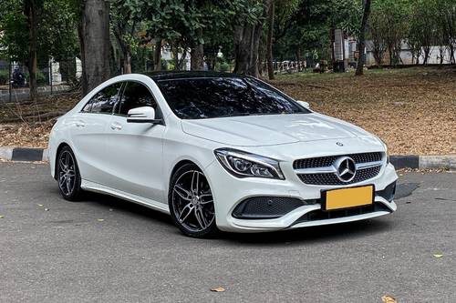 2016 Mercedes Benz CLA-Class  200 SPORT bekas