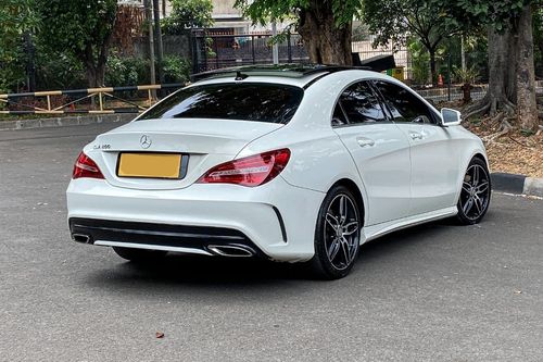 2016 Mercedes Benz CLA-Class 200 SPORT bekas