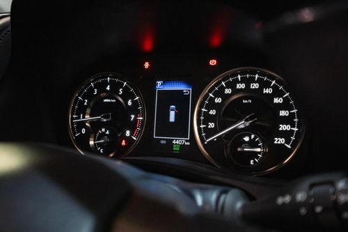 Used 2023 Lexus LM 350 (4-Seater)
