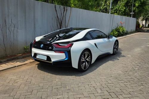 Used 2016 BMW i8 Coupe Hybrid