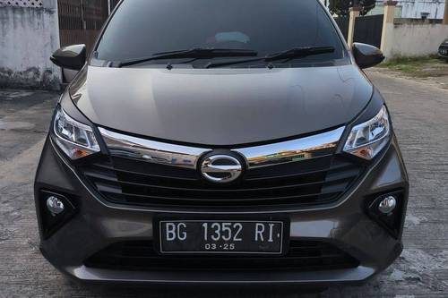 2015 Daihatsu Sigra 1.2 R MT bekas