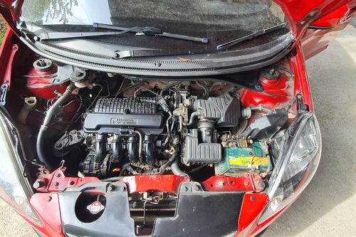 Second hand 2014 Honda Brio 1.2 S MT 