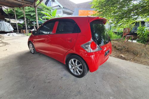 Second hand 2014 Honda Brio 1.2 S MT 