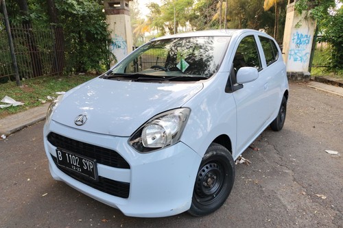 2013 Daihatsu Ayla 1.0L M MT bekas