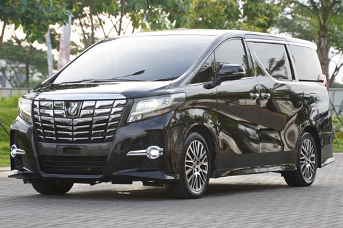 2017 Toyota Alphard  2.5L SC Premium Sound bekas