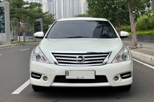 2013 Nissan Teana 2.5L CVT AT bekas