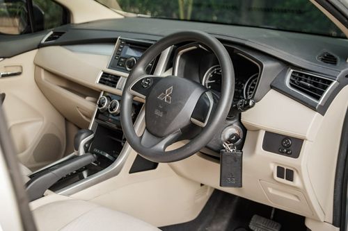 Dijual 2018 Mitsubishi Xpander Exceed CVT bekas