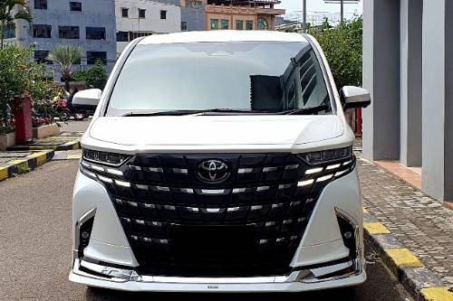 2024 Toyota Alphard Hybrid 2.5 HV bekas